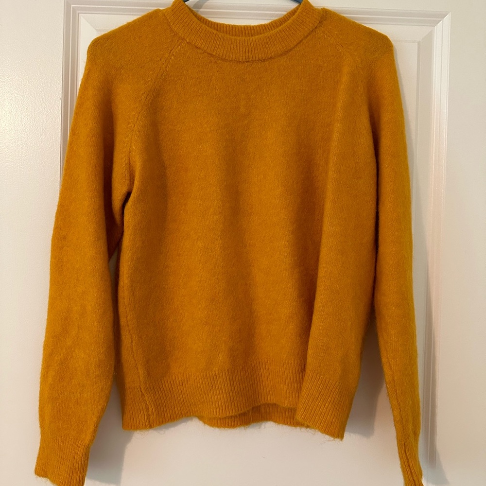 Zara Mustard Yellow Wool Blend Pullover Sweater